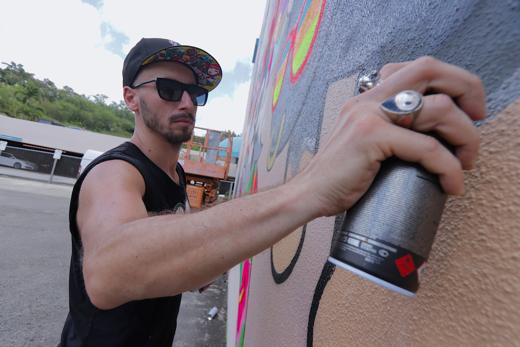 Guam in Photos 2019 - April - Artist behind Tokidoki leaves mark with mural mixing 'street and cute'